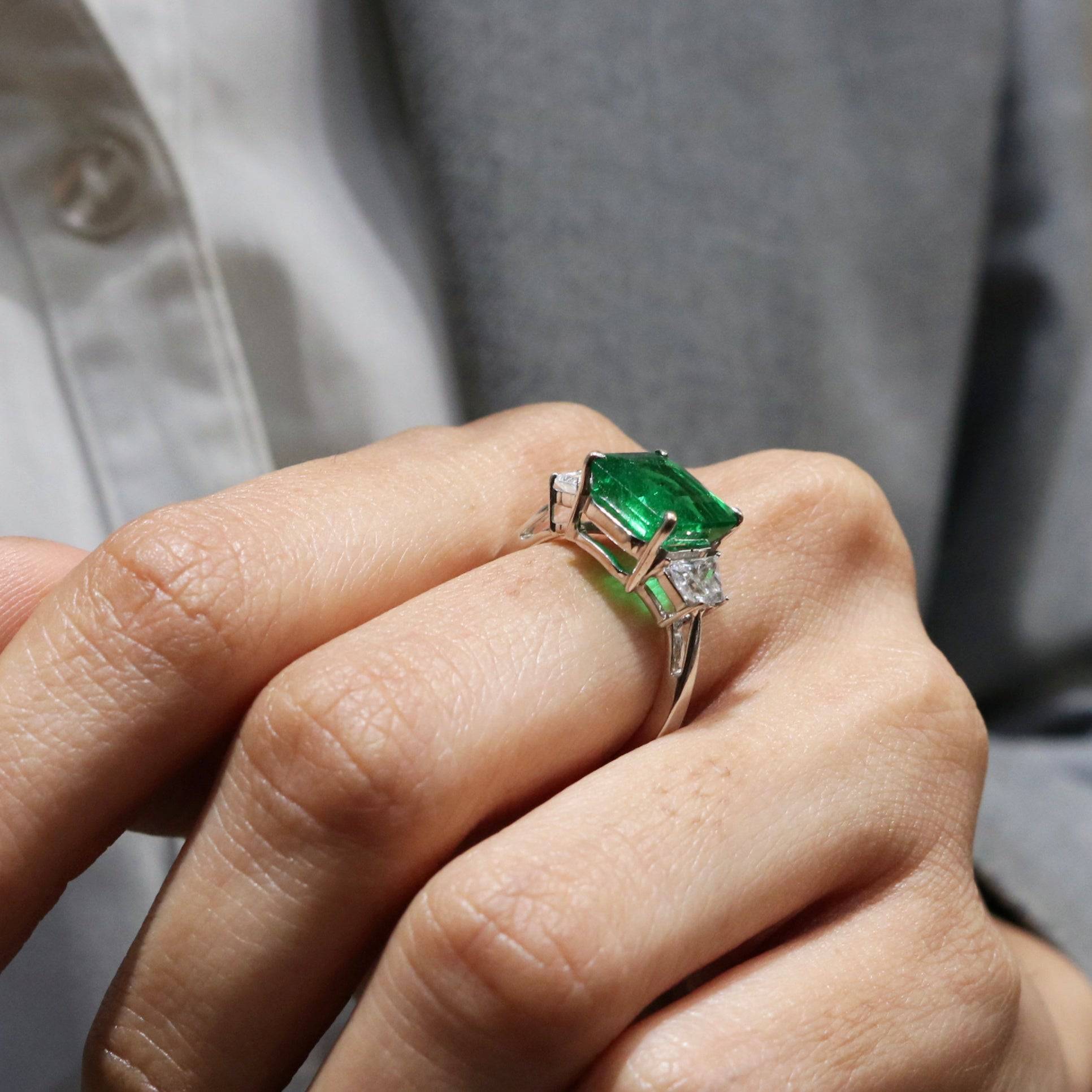 Hinaex Lab Diamond Ring